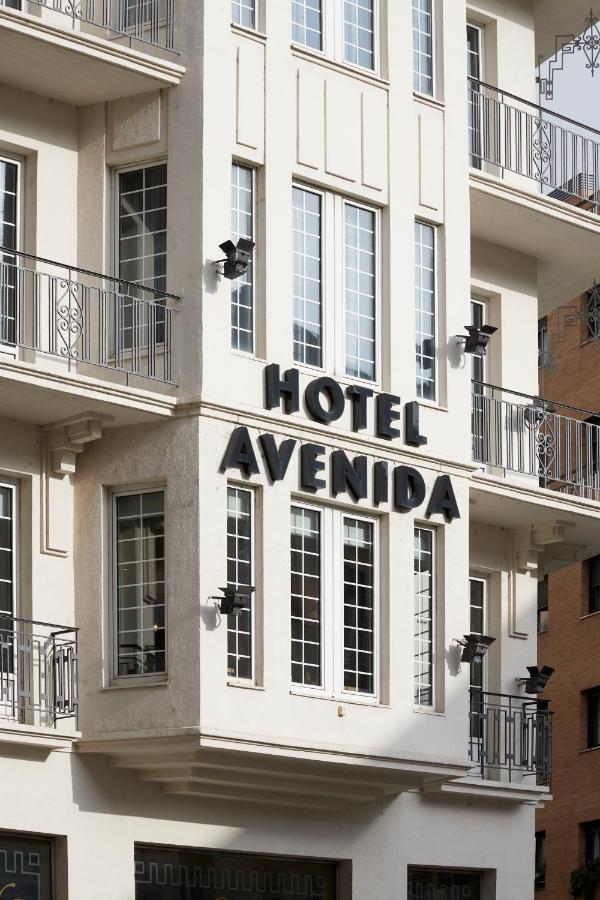 Hotel Avenida Pamplona Eksteriør bilde